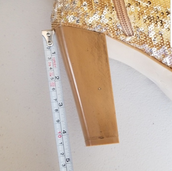 Gold Sequins Boots Bucco Capensis - Picture 3 of 8